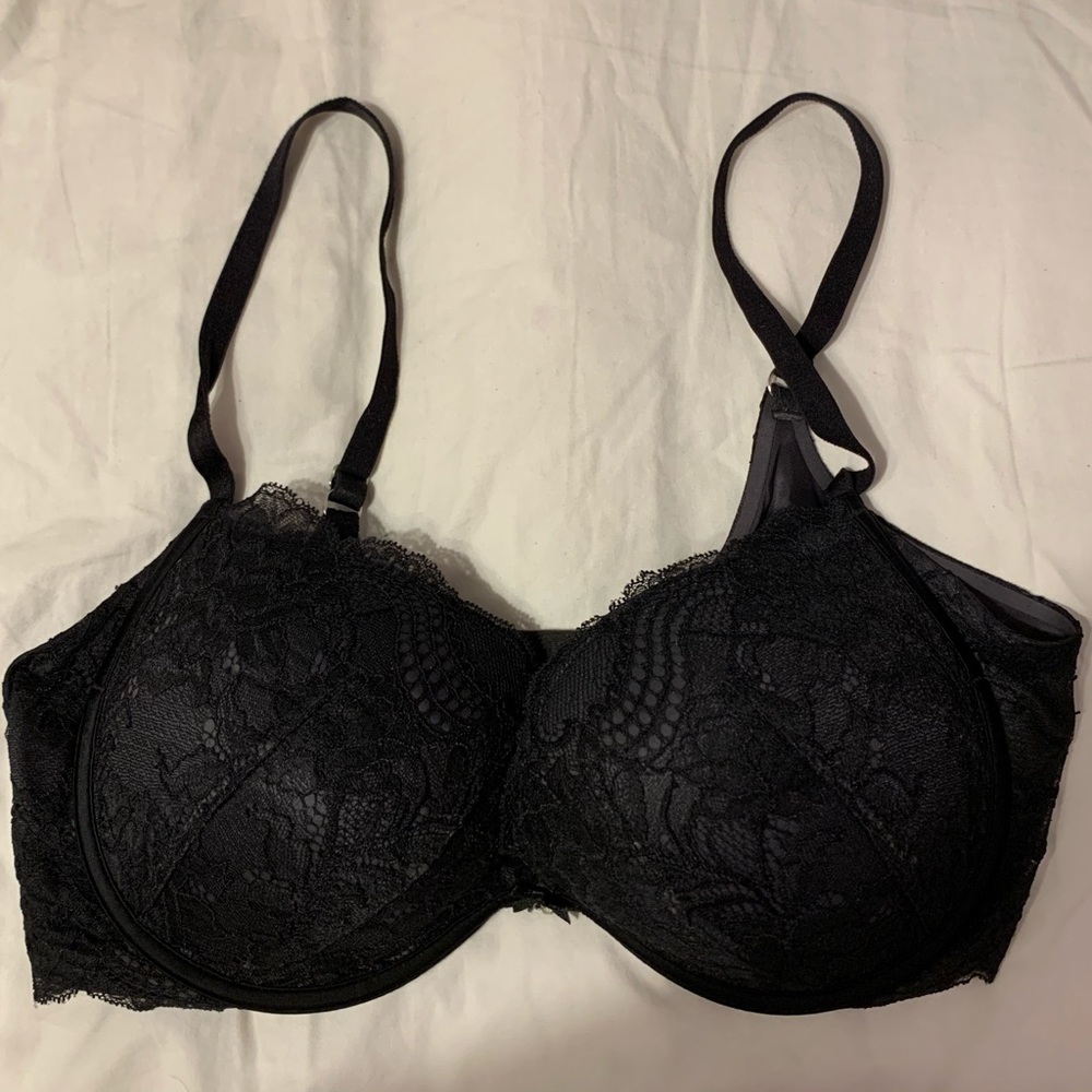Victoria’s Secret Black Lace Plunge Bra